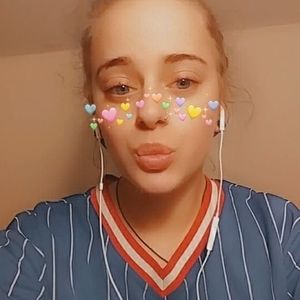 Meet your Posher, Krystal